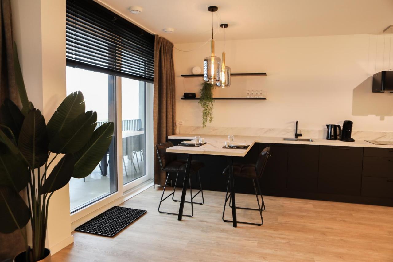 Luxe Loft Appartement In Residence Marina Камперланд Екстериор снимка