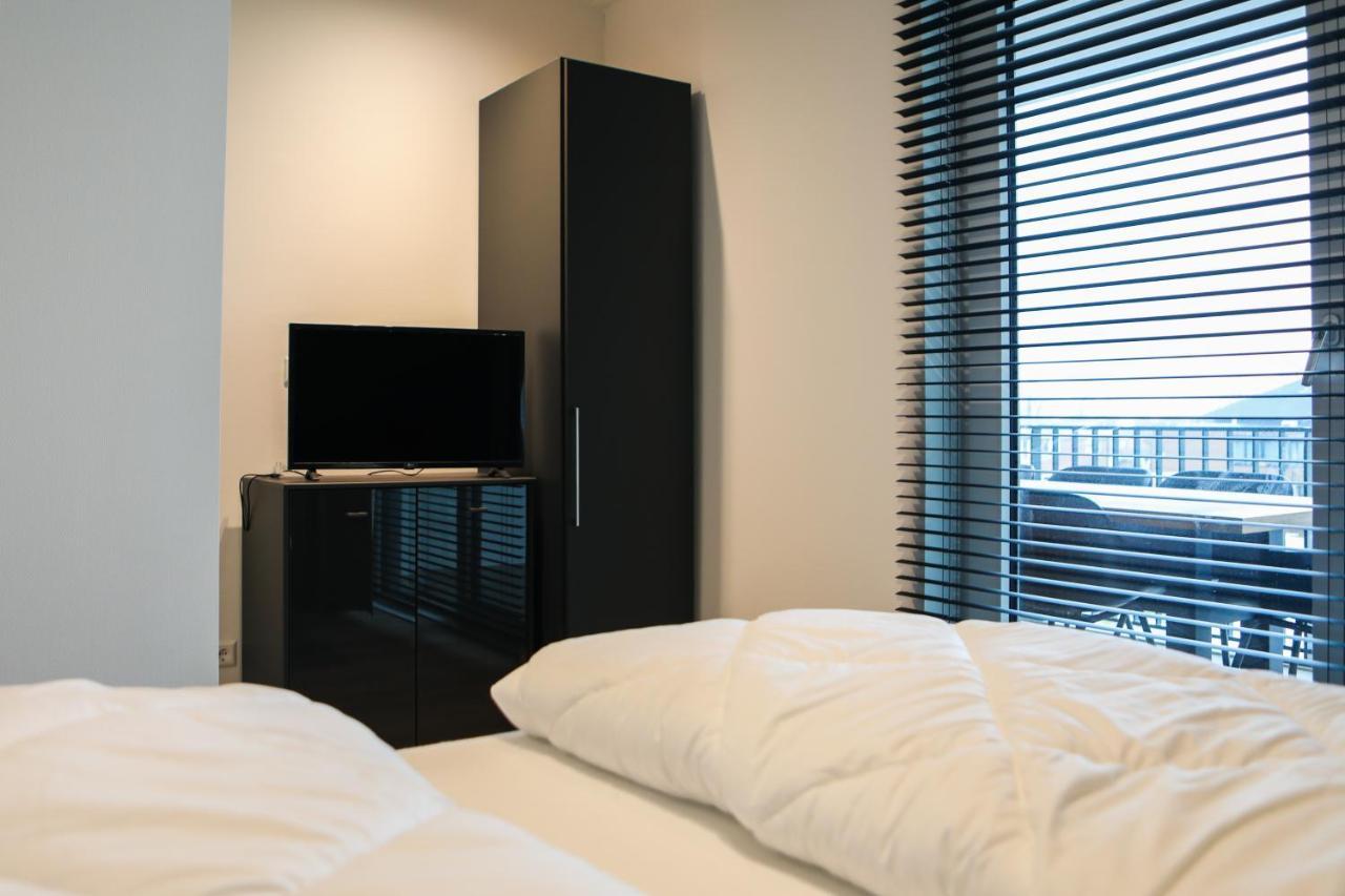 Luxe Loft Appartement In Residence Marina Камперланд Екстериор снимка